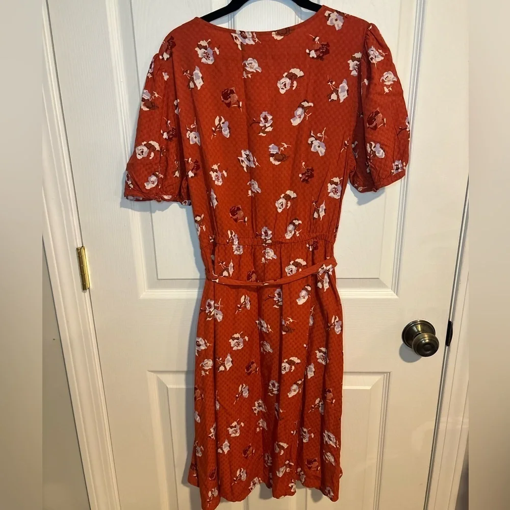 Universal Thread Rust Floral Button-Front Dress - Picture 7 of 7